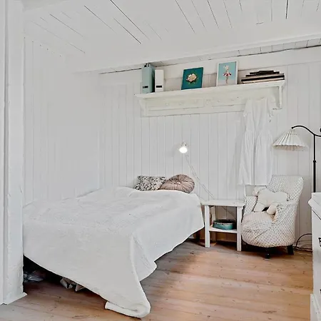 5597-svaneke-munken-7 * Svaneke